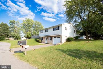 102 Clarindon Place, Carlisle, PA 17013 - #: PACB2033316