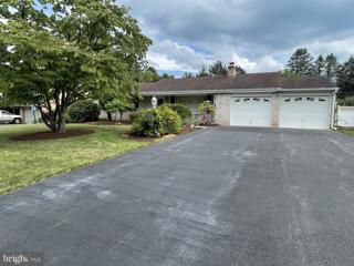 226 Avon Drive, Carlisle, PA 17013 - #: PACB2033330