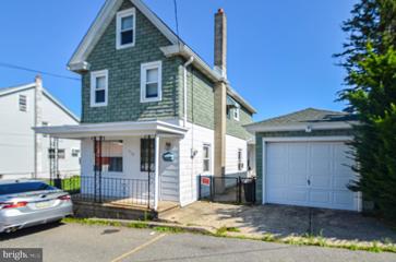 332 W Iron Street, Summit Hill, PA 18250 - MLS#: PACC2004570