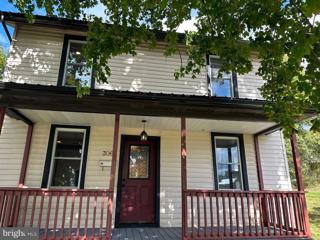 306 Leavy Avenue, Clearfield, PA 16830 - MLS#: PACD2043350