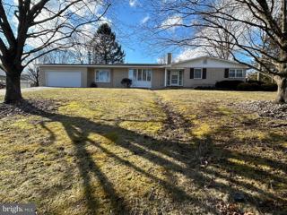 649 Lincoln Avenue, Curwensville, PA 16833 - #: PACD2043698