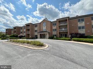 305 Village Heights Drive Unit 329, State College, PA 16801 - #: PACE2511364