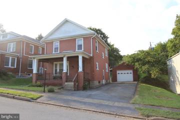 709 W 3RD Street, Lock Haven, PA 17745 - #: PACL2024918