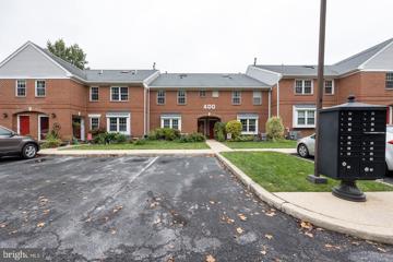 750 E Marshall Street UNIT 402, West Chester, PA 19380 - #: PACT2052776