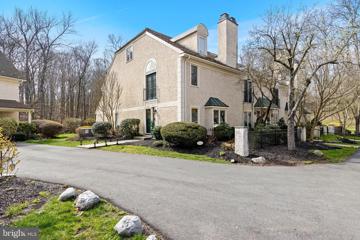 215 Dutts Mill E, West Chester, PA 19382 - MLS#: PACT2062536