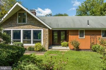 698 Spruce Drive, West Chester, PA 19382 - MLS#: PACT2063436