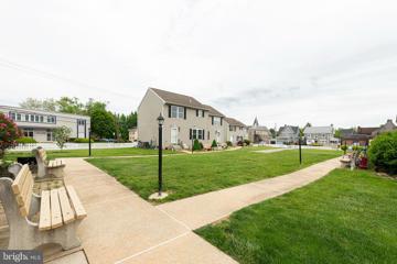 10 Terry Court, Downingtown, PA 19335 - #: PACT2065974