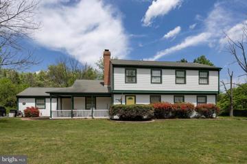 813 Happy Creek Lane, West Chester, PA 19380 - #: PACT2066420