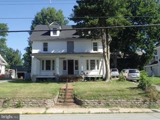 225 W Evergreen Street, West Grove, PA 19390 - #: PACT2067854