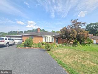 3813 Darby Road, Harrisburg, PA 17109 - #: PADA2036392