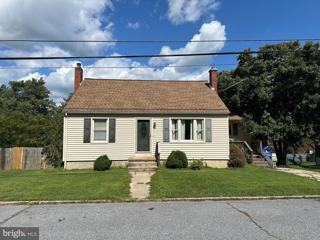 570 Ridge Avenue, Harrisburg, PA 17111 - #: PADA2037424