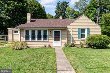 4404 Marblehead Street, Harrisburg, PA 17109 - MLS#: PADA2037460