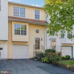 304 Lincoln Avenue, Harrisburg, PA 17111 - #: PADA2037624