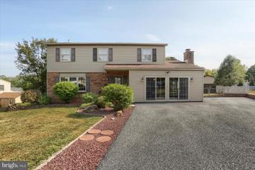 7901 Cardinal Court, Harrisburg, PA 17111 - MLS#: PADA2038074