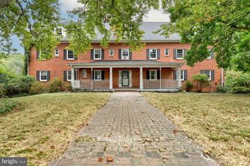 5601 N Front Street, Harrisburg, PA 17110 - #: PADA2038180