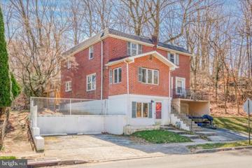 622 N Sycamore Avenue, Upper Darby, PA 19082 - #: PADE2063302