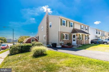 300 Melling Avenue, Linwood, PA 19061 - #: PADE2073466