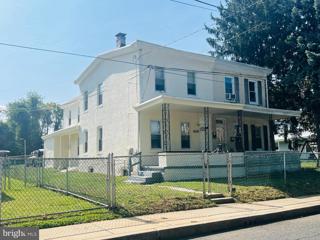 4039 W 7TH Street, Trainer, PA 19061 - #: PADE2075636