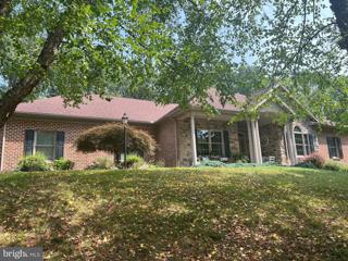 315 Lindman Drive, Chambersburg, PA 17202 - MLS#: PAFL2021454