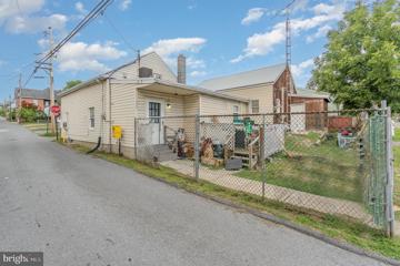 265 Burkhart, Chambersburg, PA 17201 - MLS#: PAFL2021716