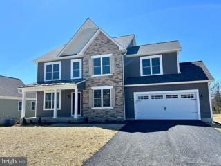 1356 Shannon Drive S, Greencastle, PA 17225 - MLS#: PAFL2021718