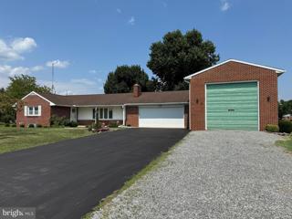 5762 Oakwood Drive, Mercersburg, PA 17236 - MLS#: PAFL2021846