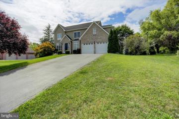 115 Moonlight Drive, Greencastle, PA 17225 - #: PAFL2022116