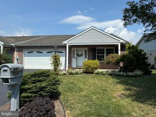 719 Fir Spring Drive, Waynesboro, PA 17268 - MLS#: PAFL2022272