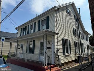 258\/260 W King Street, Chambersburg, PA 17201 - MLS#: PAFL2022682