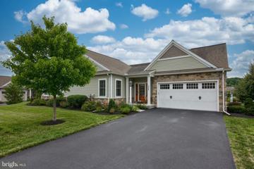 352 English Ivy Drive, Lititz, PA 17543 - #: PALA2054562