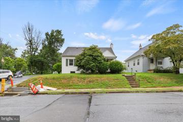 120 N Locust Street, Elizabethtown, PA 17022 - MLS#: PALA2055482