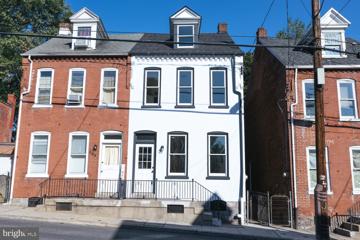 631 W Vine Street, Lancaster, PA 17603 - MLS#: PALA2056638