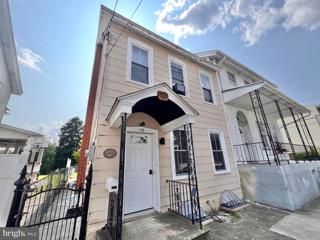 110 Front Street, Catasauqua, PA 18032 - #: PALH2009662