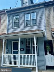 221 Walnut Street, Lebanon, PA 17042 - MLS#: PALN2016196