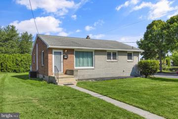 201 W Elm Street, Palmyra, PA 17078 - MLS#: PALN2016282