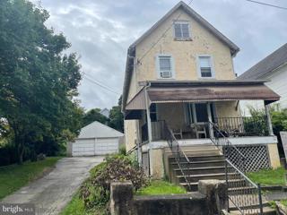 221 Simpson Road, Ardmore, PA 19003 - #: PAMC2082214