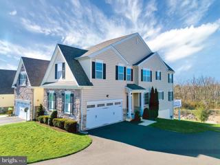 2055 Pleasant Valley Drive, Lansdale, PA 19446 - #: PAMC2098316