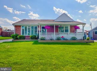 112 Colonial Drive, East Norriton, PA 19401 - #: PAMC2102078