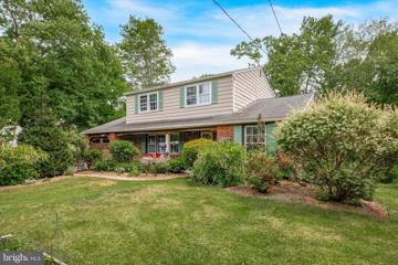 10 Lawrence Road, Norristown, PA 19403 - MLS#: PAMC2106476