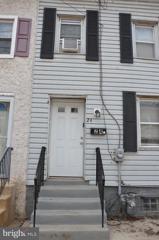 24 W Front Street, Bridgeport, PA 19405 - #: PAMC2112252