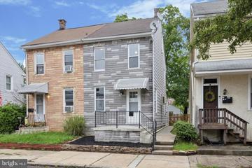 23 W 4TH Street, Pottstown, PA 19464 - #: PAMC2113246