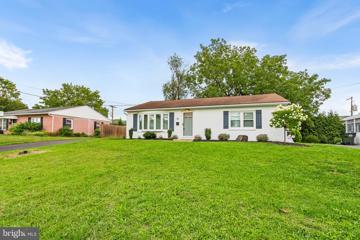 48 Douglas Street, Boyertown, PA 19512 - #: PAMC2114580