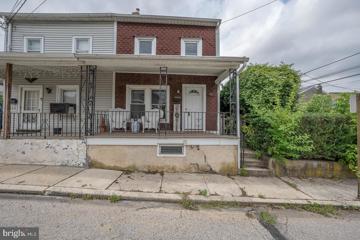 702 Washington Street, Bridgeport, PA 19405 - MLS#: PAMC2114646