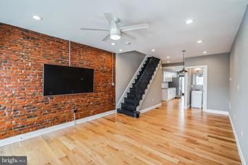 2614 E York Street, Philadelphia, PA 19125 - MLS#: PAPH2381172