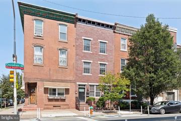 1641 Christian Street Unit 3, Philadelphia, PA 19146 - #: PAPH2392106