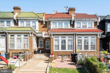 305 E Roosevelt Boulevard, Philadelphia, PA 19120 - MLS#: PAPH2392978