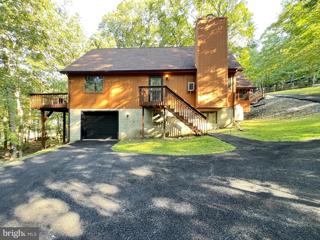 353 Brentwood Drive, Bushkill, PA 18324 - MLS#: PAPI2000514