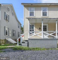 516 S 3RD Street, Newport, PA 17074 - #: PAPY2003212