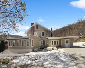 794 Claremont Avenue, Tamaqua, PA 18252 - #: PASK2017028