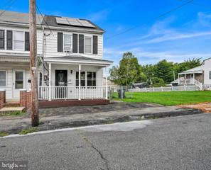 112 N Railroad Avenue, Frackville, PA 17931 - MLS#: PASK2017154